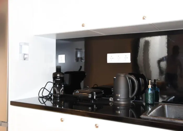 Heliaia2 * Naxos City